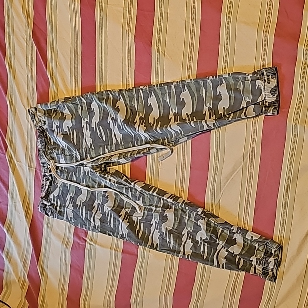 Women Army Fatigue True Religion Pants Size Medium.